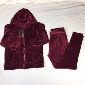 Velvet Hoodie and Leggins pant set Maroon
